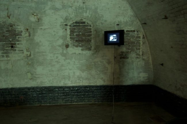 The Silence, Diaserie/video, 1994 - 2018, installatie, getoond in KI Safe Dalfsen, Arti et Amicitiea, Fort bij Asperen