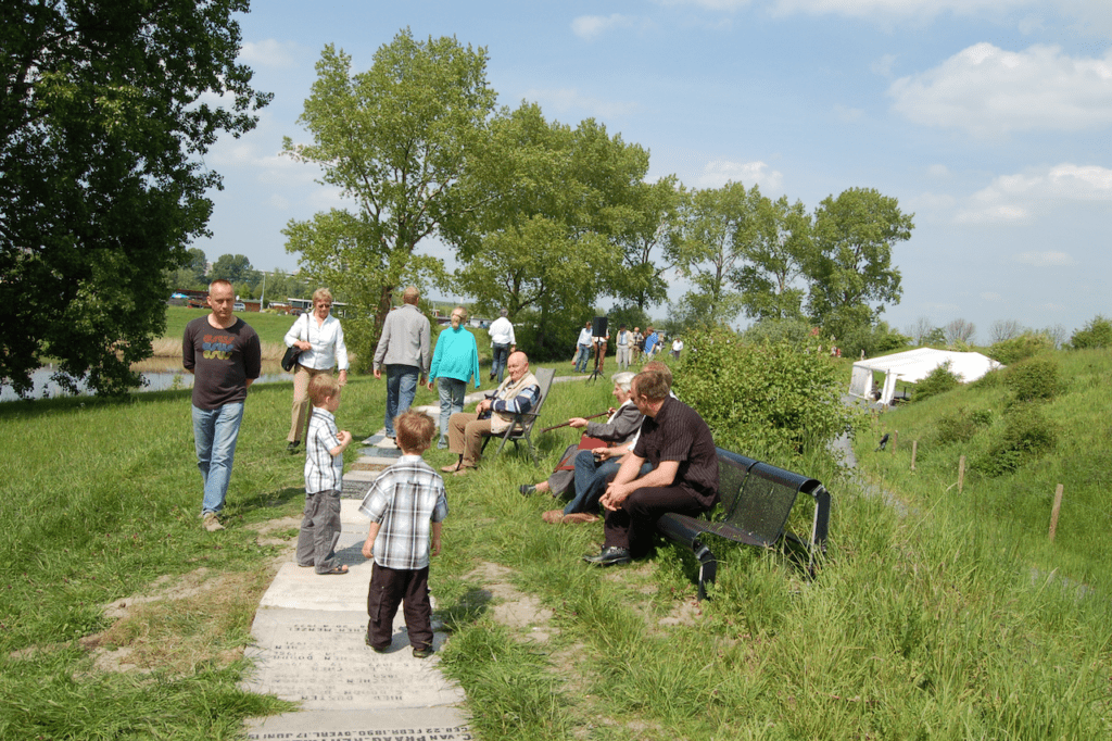 Hans van Houwelingen, openingsmanifestatie Ruhezeit abgelaufen 2009 Hans van Houwelingen